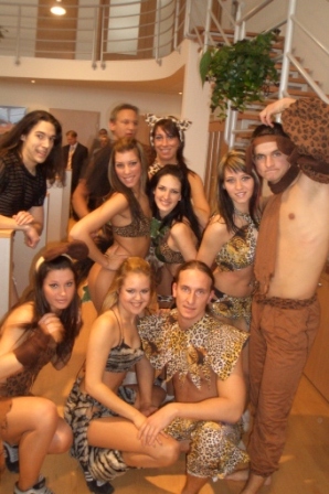 Beiratkozás modelltanfolyamra és musical-ének szakra!-Fortuna Divatstúdió Online